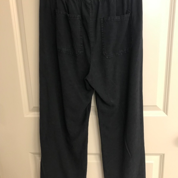 Splendid tie-waist linen-blend wide leg cropped in navy - Picture 8 of 10